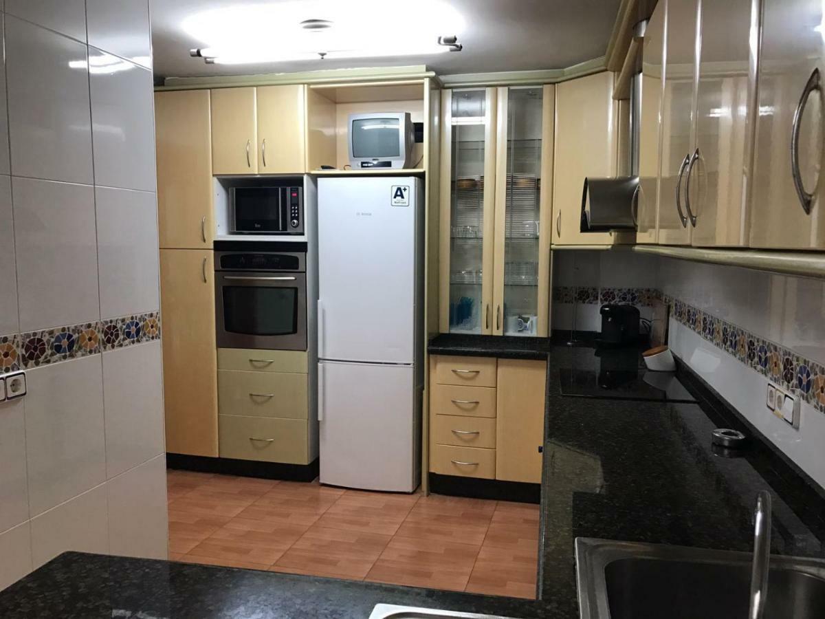 Apartamento Turistico Loyola Benidorm Buitenkant foto